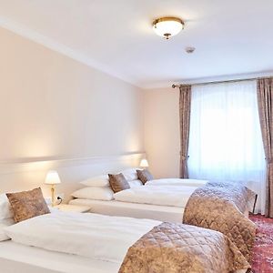 Deluxe Dreibettzimmer